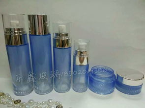 廣州樂(lè)鑫玻璃制品廠 專業(yè)玻璃瓶容器批發(fā)與生產(chǎn)，提升化妝品包裝品質(zhì)